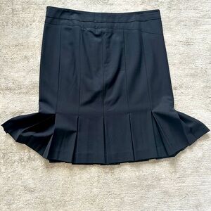 Club Monaco midi wool bottom pleated skirt